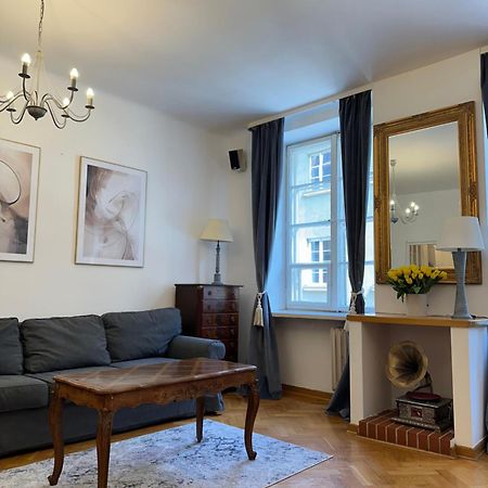 Charming Apartment At Old Town Varşova Dış mekan fotoğraf